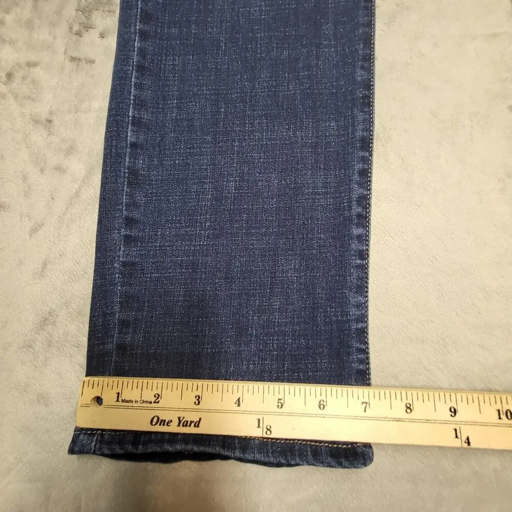 Levi's Jeans Womens 14 Blue Classic Straight Stretch Denim Dark Wash W32 L30
